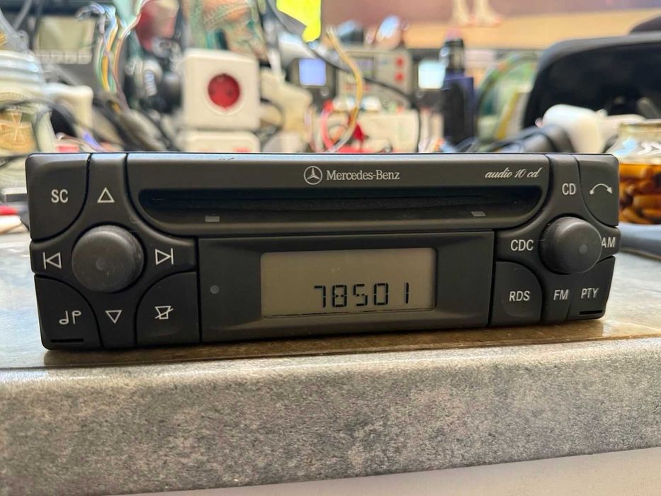 Fabryczne Radio Mercedes Audio 10 CD MF2910