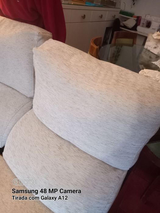 Sofá beje removivel