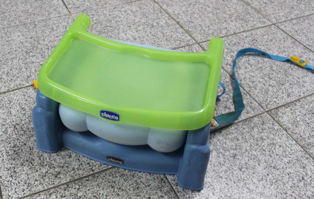 Chico Portable Baby Chair64752126184706122