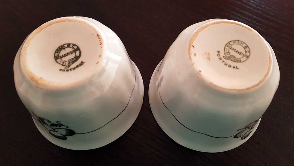 Par de taças flor dourada loiça portuguesa Fábrica de Sacavém-Gilman