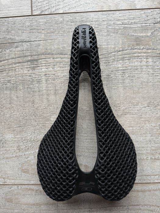 Siodło SELLE ITALIA SLR BOOST 3D Superflow carbon 166g