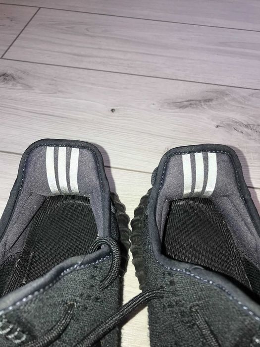 Buty Adidas Yeezy Boost 350 v2 Onyx rozm. 43,5