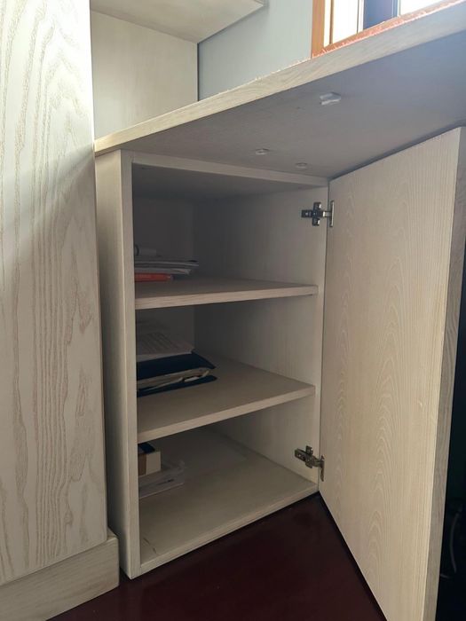 Conjunto de quarto *cama dupla*roupeiro*secretaria*movel arrumos*