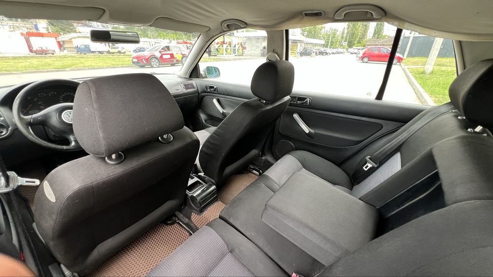 Volkswagen Golf 4 1.6 2003р