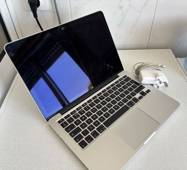 MacBook Pro 13” A1502