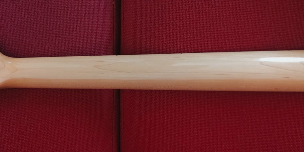 Baixo Marcus Miller V7 Sire - Swamp Ash