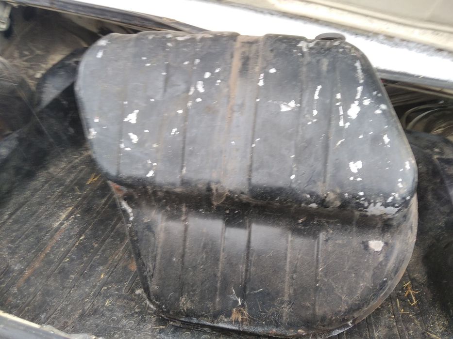 Продам бензобак ваз 2101-07