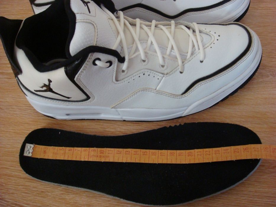 Кроссовки Jordan 42-43р Courtside 23 AR 1000-100