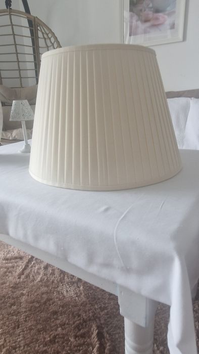 Abażur do lampy stojącej