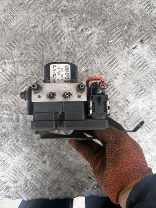 Блок ABS Mitsubishi Lancer X 1.5 2.0 номер  4670A072