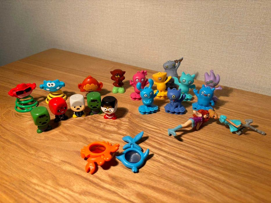 Игрушки из Киндеров