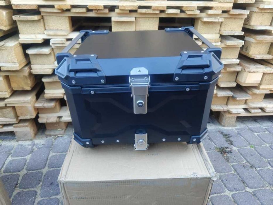 ALUMINIOWY kufer motocyklowy centralny CZARNY 45L / 55L / 65L+ PŁYTA