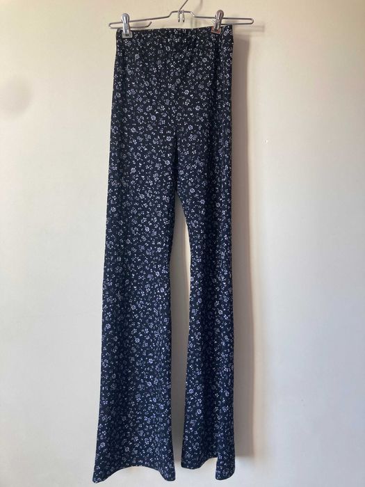 Calças - boca-de-sino