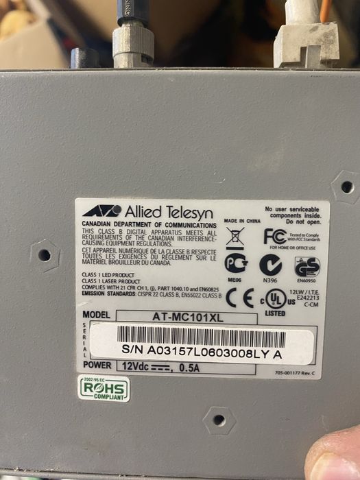 Światłowodowy konwerter mediów