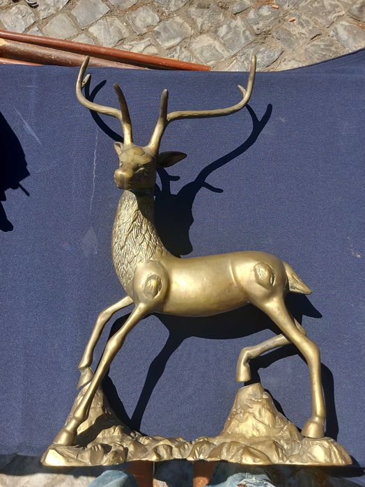 Antigo Grande Bronze Buck Veado, Escultura maciça