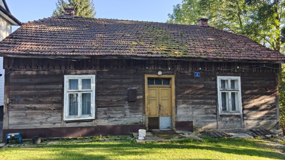 Dom drewniany do rozbiórki oddam.