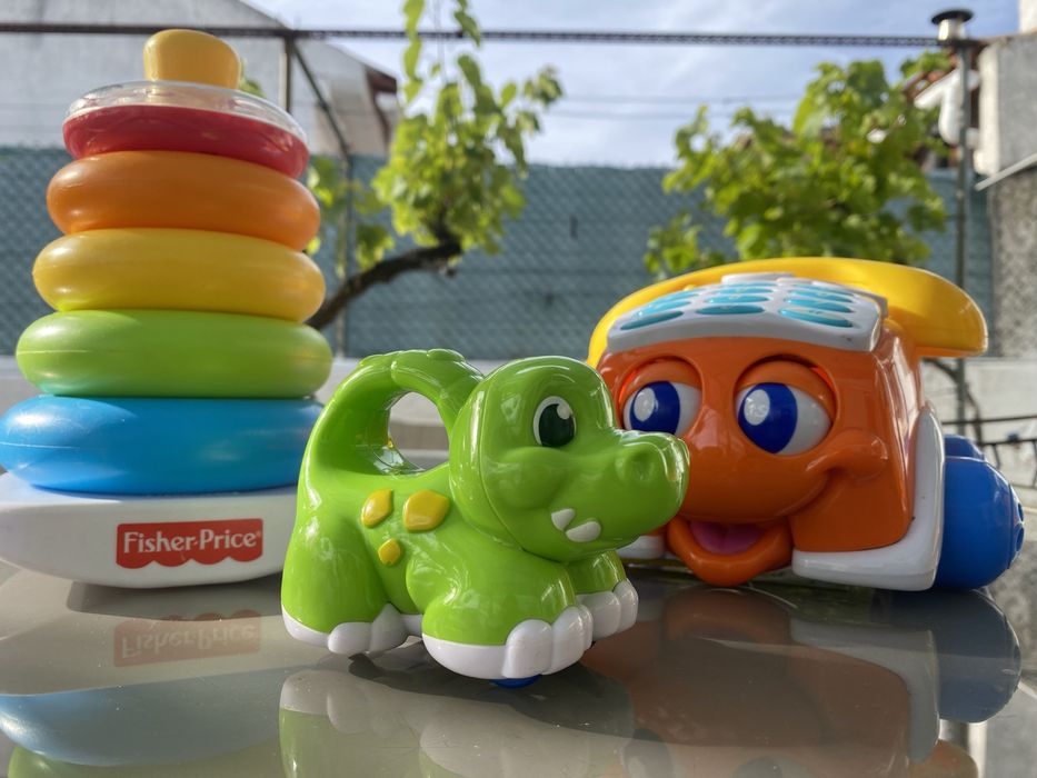 Brinquedos educativos interativos Chicco e Fisher Price