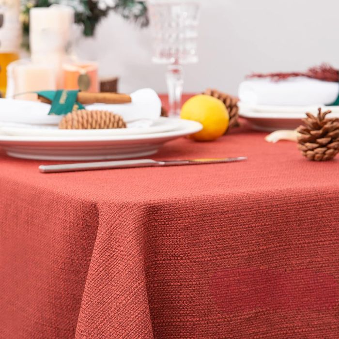 BAZIOE Obrus na Stół Wodoodporny Duży 145x240 cm Czerwony