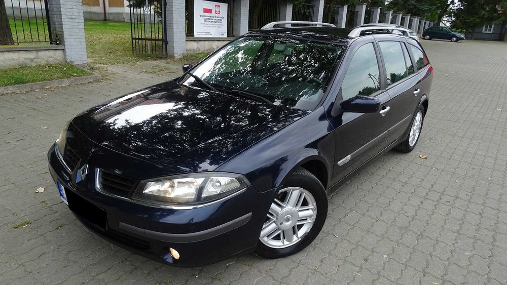 RENAULT LAGUNA 2,0 BENZYNA,klima,skóra,nawi,elektryka,alu