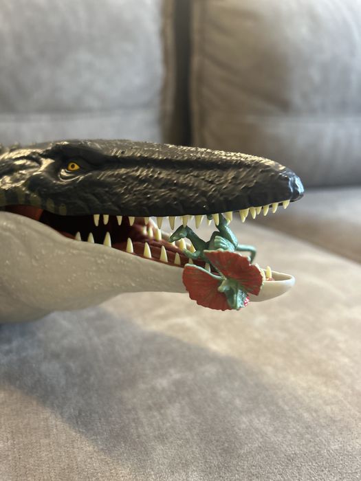 Мозазавр рухома велика фігурка ( Jassic world)