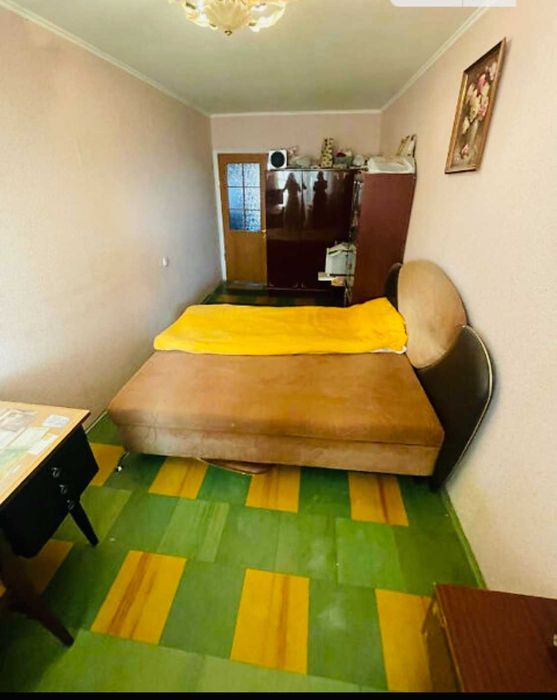 Продам квартиру 3 ком Победа 4