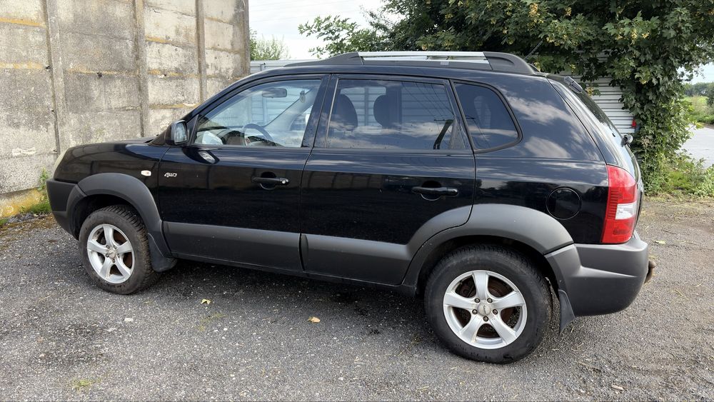 Hyundai Tucson na części 4wd 2.0crdi