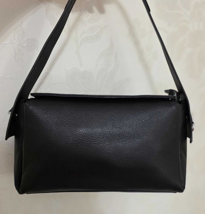 Сумка кожаная новая Lonza