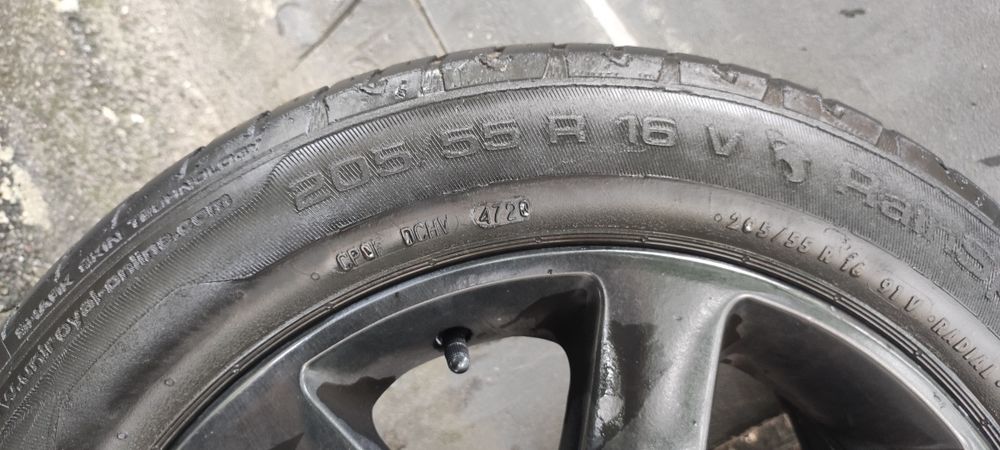 Продам титани  з резиною Р16 205/55