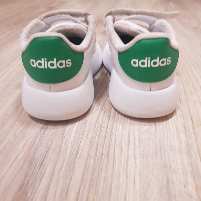 Кроссовки кросiвки Адидас Adidas 25р
