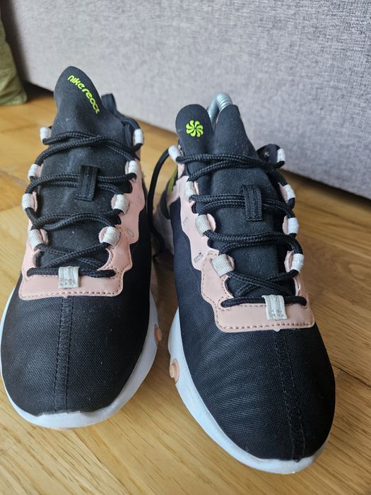 Nike airmax react element 38.5