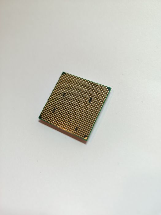 Материнські плати, процесори та операвна пам'ять