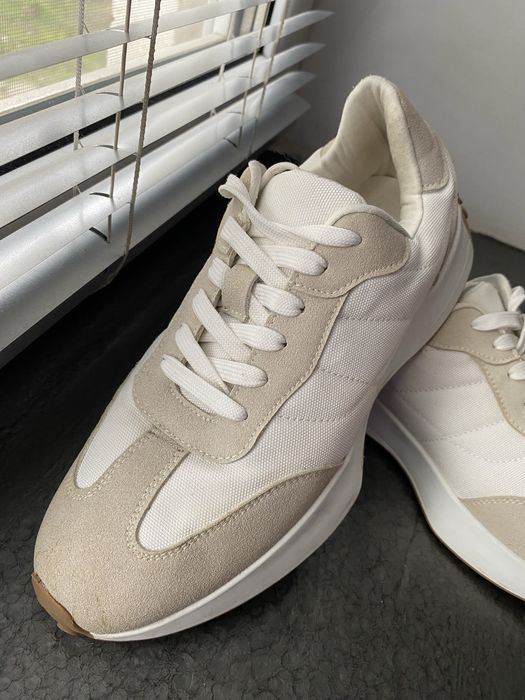 Продам кроссовки.    .