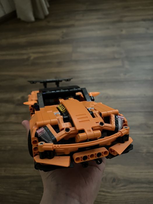 Машинка Corvette іграшкова Lego original, з імітацією роботи двигуна