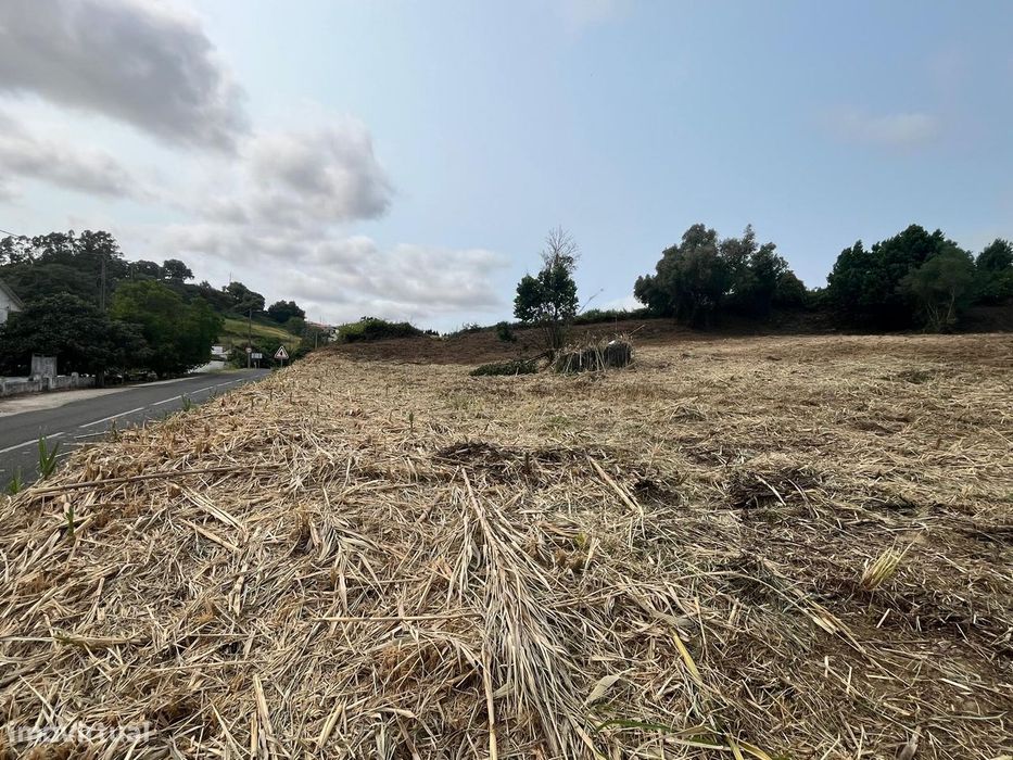 Terreno 1440m2 para construção em Folgados - Sobral de Monte Agraço