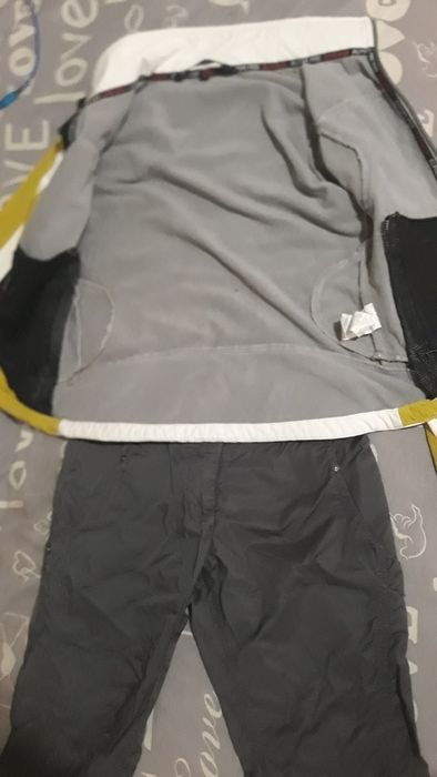 Продам стильный костюм