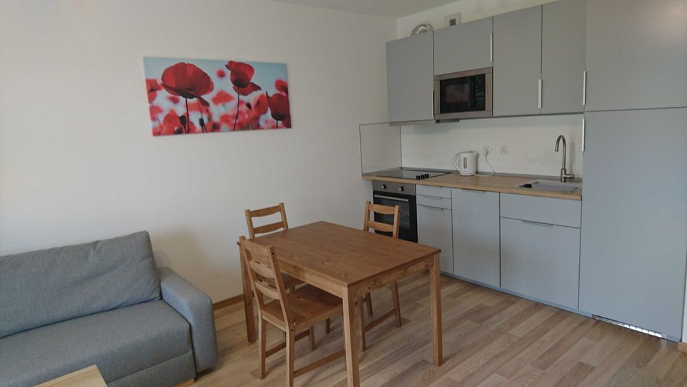 2-pokojowe mieszkanie 47m2 z miejscem parkingowym, windą, klimatyzacją