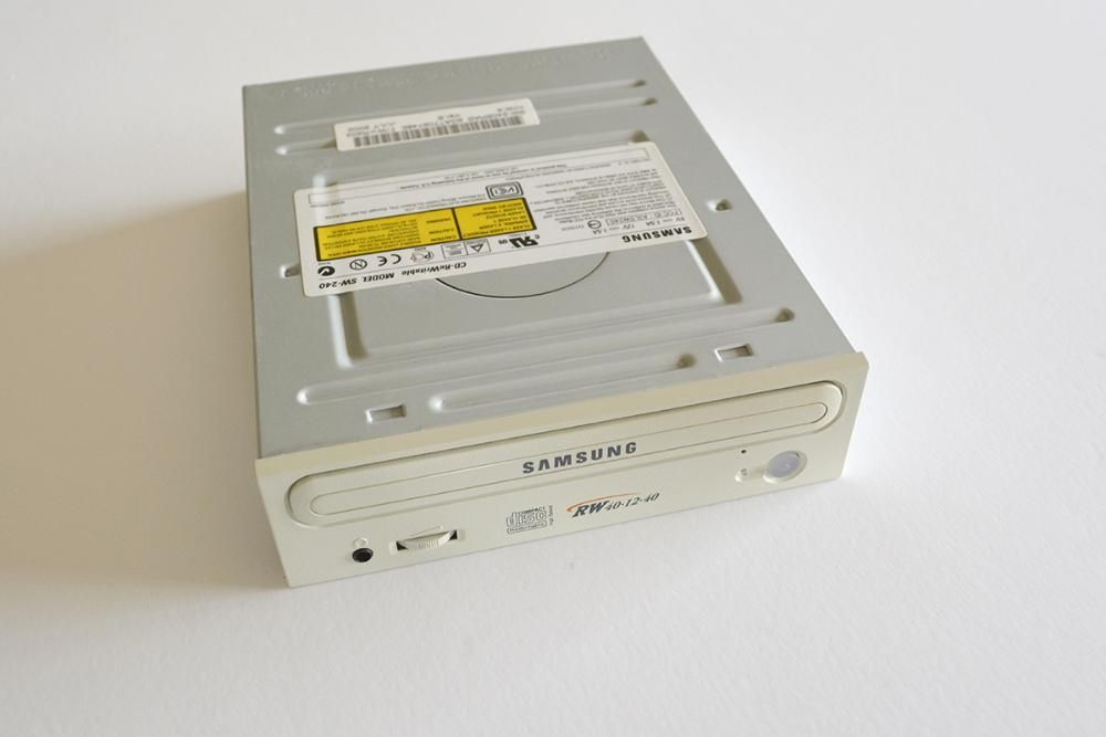 Leitor de CD e Gravador de CD. Samsung CD-RW
