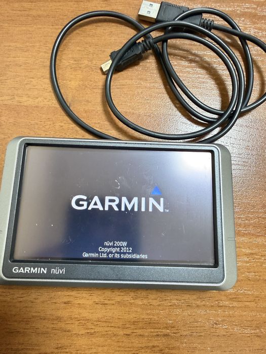 Навігатор Garmin Nuvi 200w
