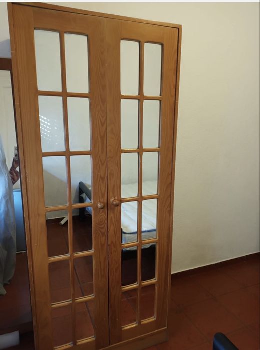Quarto para arrendar