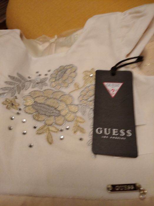 Vestido novo da Guess tamanho 2 anos