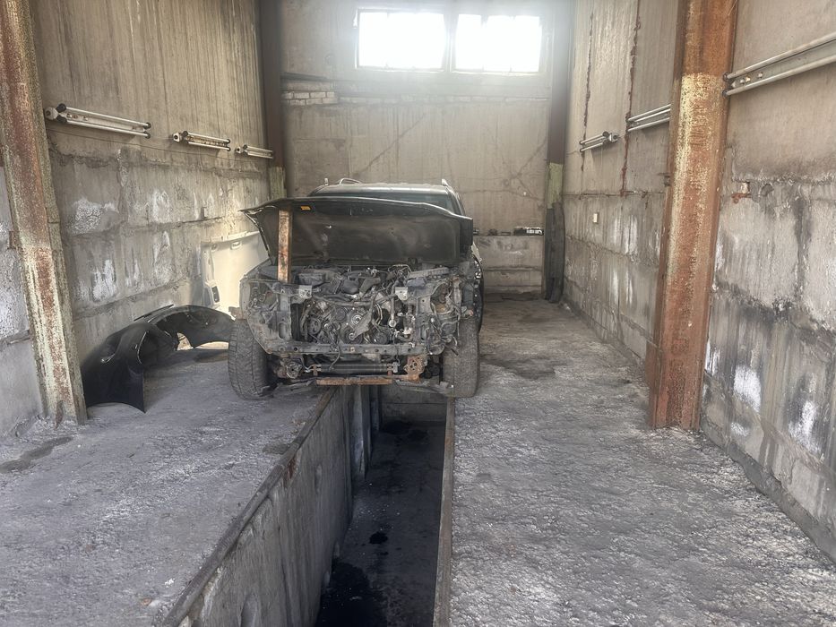 Lexus 570 после дтп