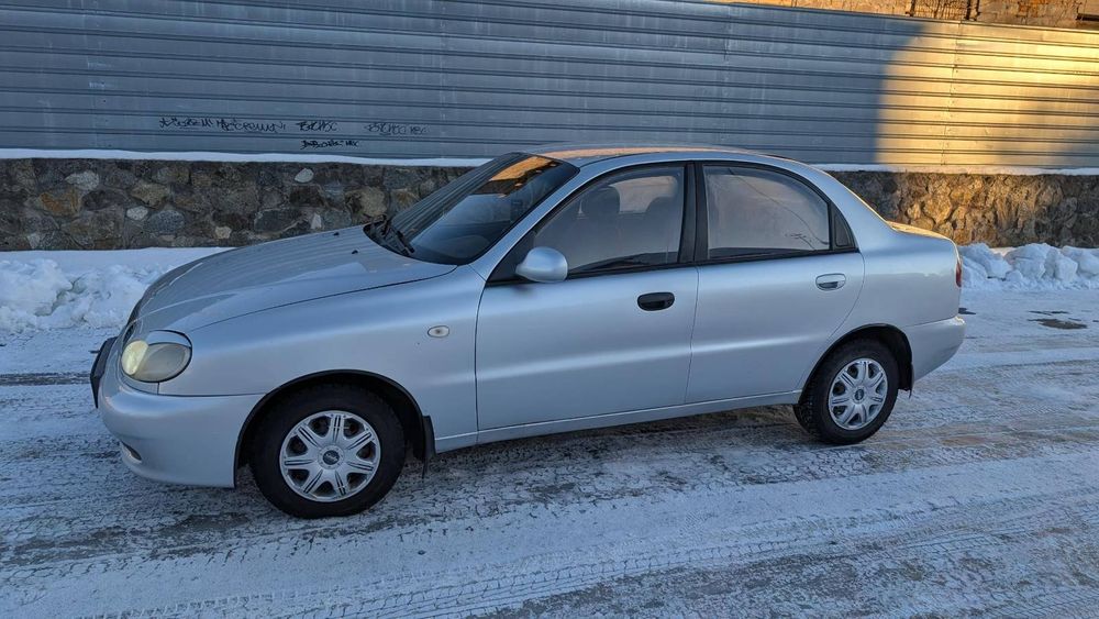 Продаж автомобіля Сенс