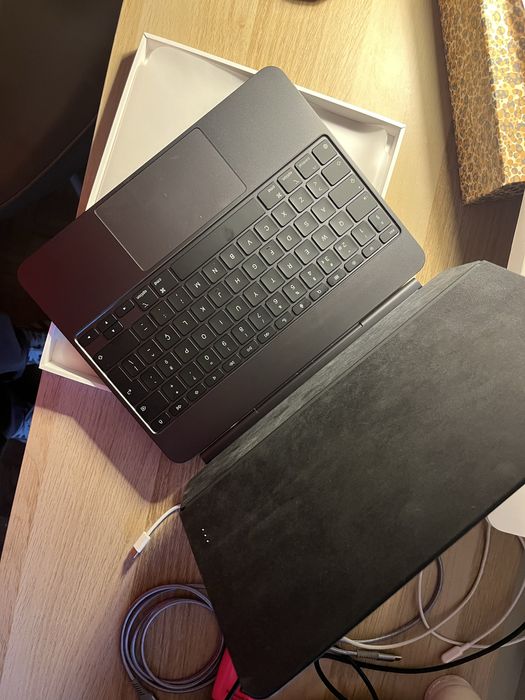 Teclado Apple Magic Keyboard 13”