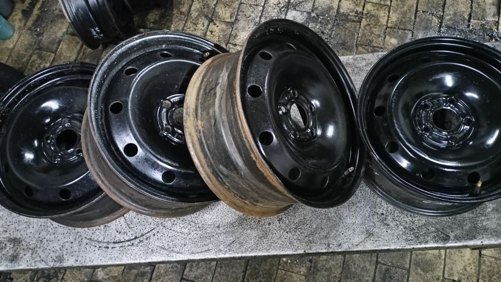 PT Chrysler Cruiser Felgi 4 szt ET 50  ,5x16  6.1/2 J x16 H 2