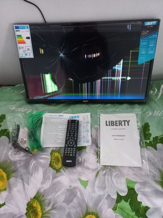 Телевізор Liberty LD-2419 на запчастини