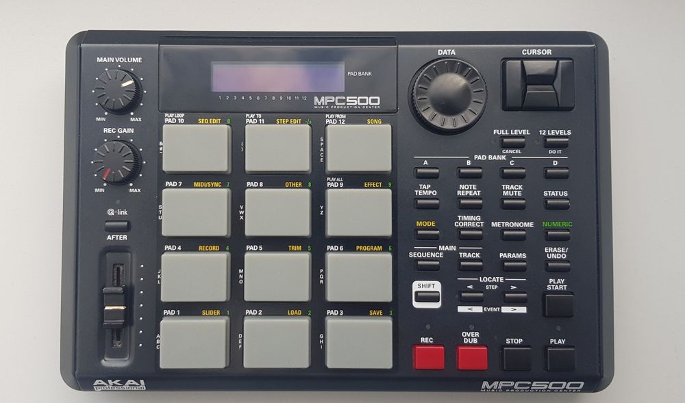 Akai MPC 500 Custom sampler