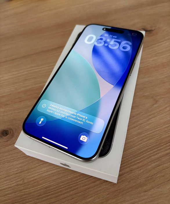 iPhone 15 Pro Max 256GB Super Stan Komplet