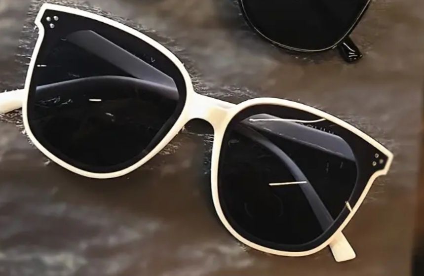 Okulary przeciwsłoneczne, damskie .Nowe