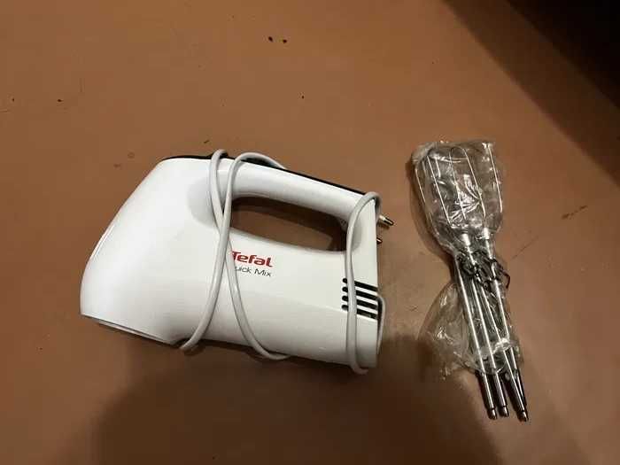 Миксер TEFAL HT310138