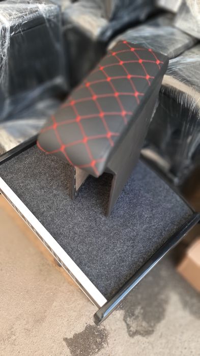 Подлокотник ваз 2115